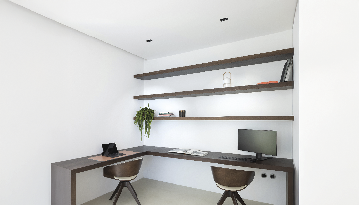 BLACK FOSTER RECESSED 2