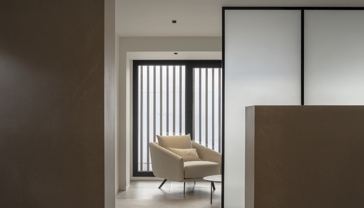 BLACK FOSTER RECESSED 3